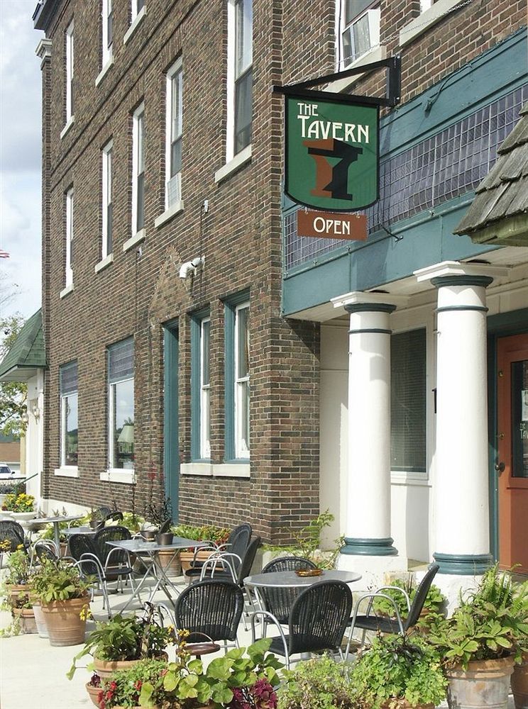Karsten Hotel Kewaunee Exterior photo