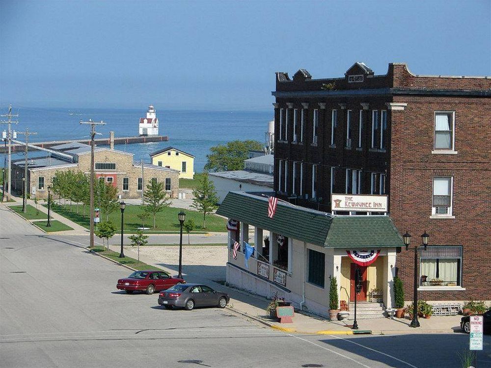 Karsten Hotel Kewaunee Exterior photo